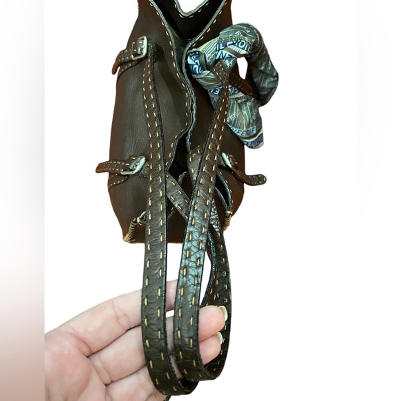 Fendi Selleria Leather Tote w/ Fendi Scarf - Picture 3 of 10